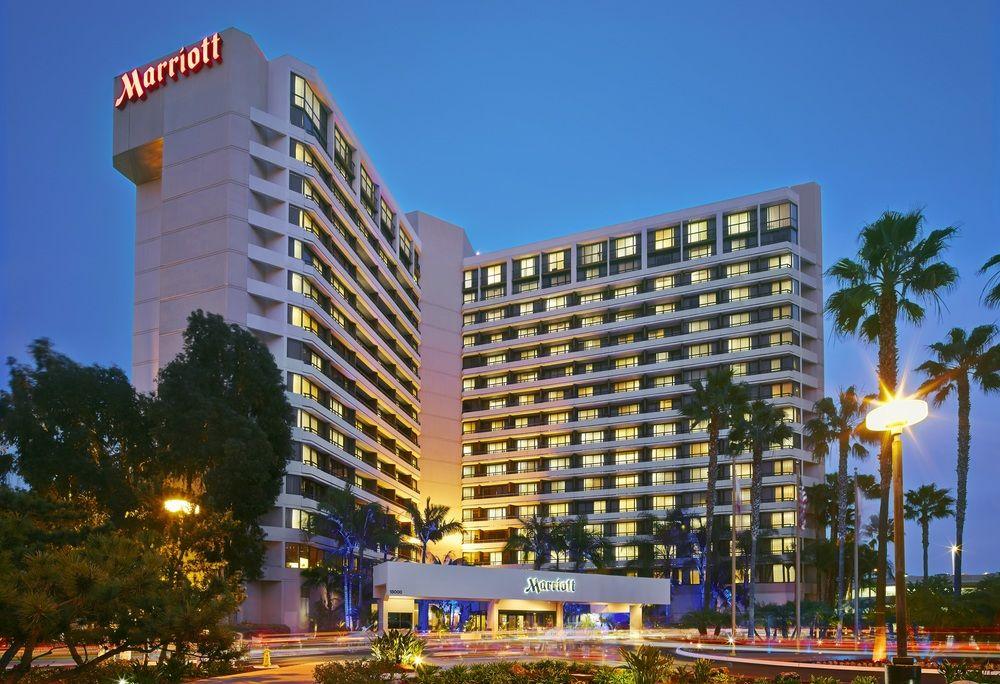 Irvine Marriott Hotel Exterior foto